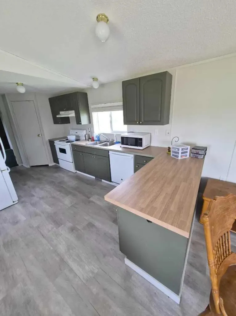 734045 Range Road 112 Hythe AB T0H 2C0