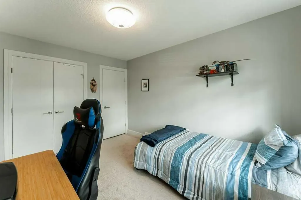 1939 26 Avenue SW Calgary AB T2T 1E4