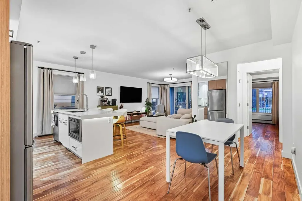 1029 15 Avenue SW Calgary AB T2R0S5