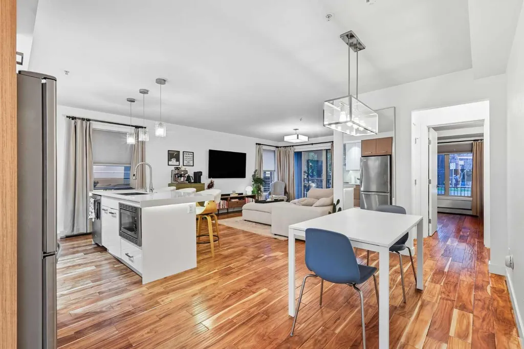1029 15 Avenue SW Calgary AB T2R0S5
