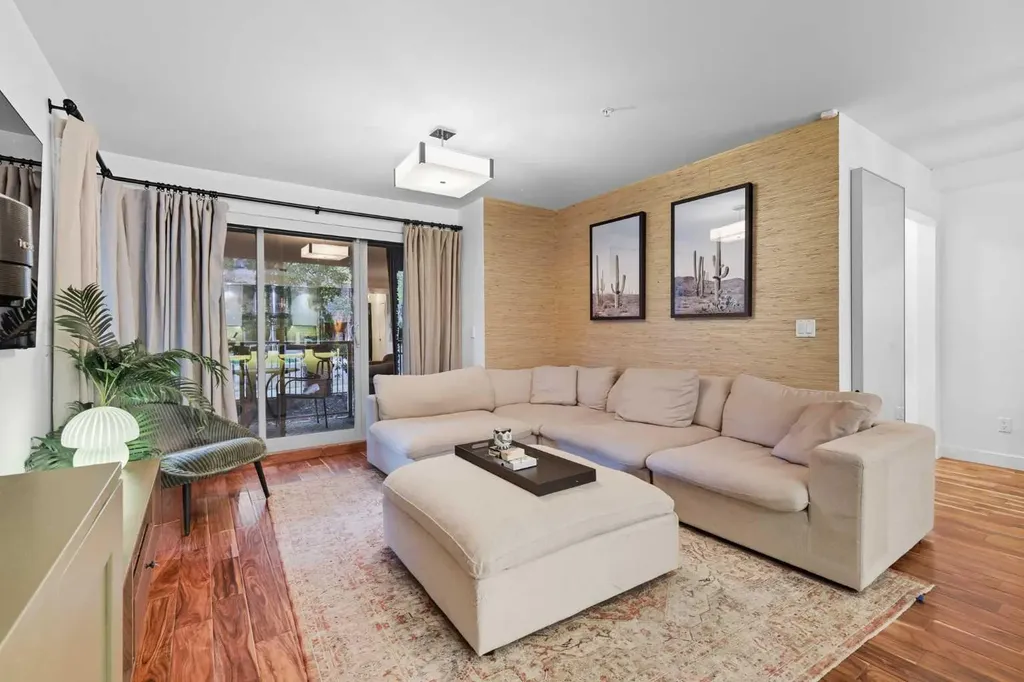 1029 15 Avenue SW Calgary AB T2R0S5