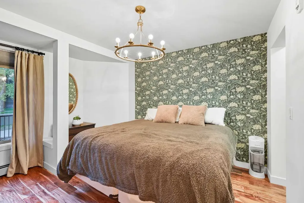 1029 15 Avenue SW Calgary AB T2R0S5