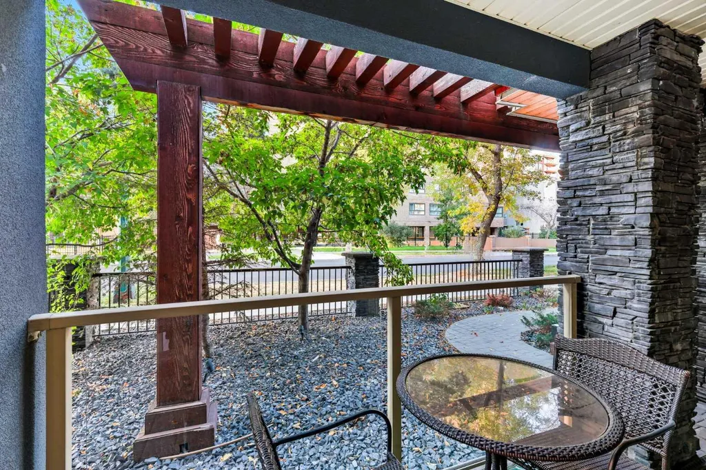 1029 15 Avenue SW Calgary AB T2R0S5