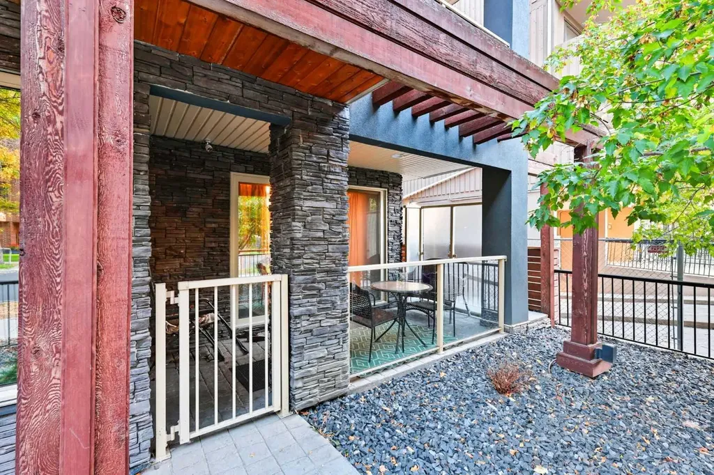 1029 15 Avenue SW Calgary AB T2R0S5