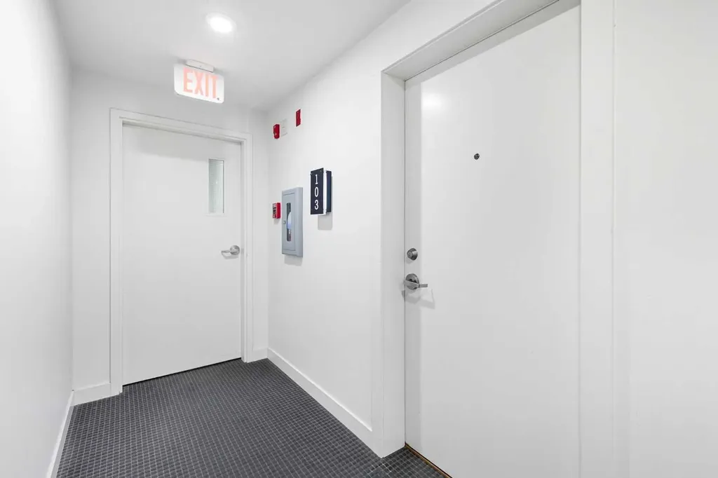 1029 15 Avenue SW Calgary AB T2R0S5