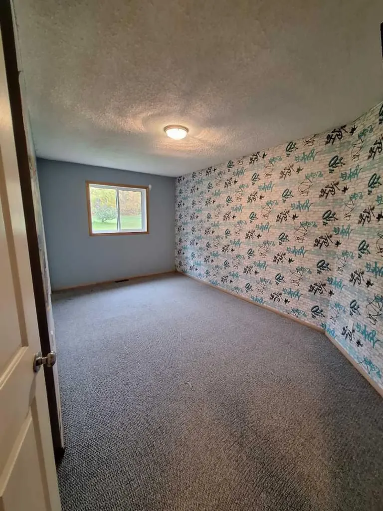 702041 Rge Road 172 Breynat AB T0A 3M0