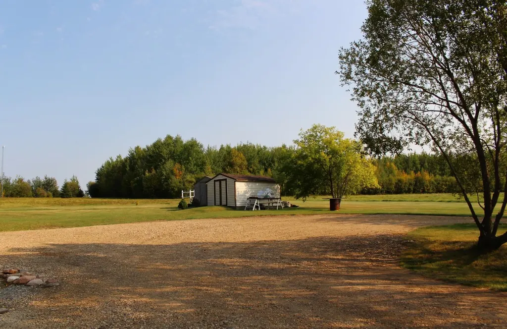 702041 Rge Road 172 Breynat AB T0A 3M0