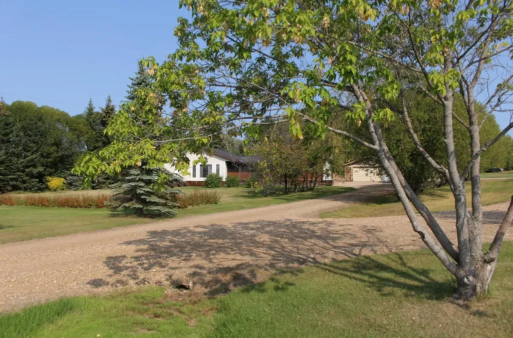 702041 Rge Road 172 Breynat AB T0A 3M0