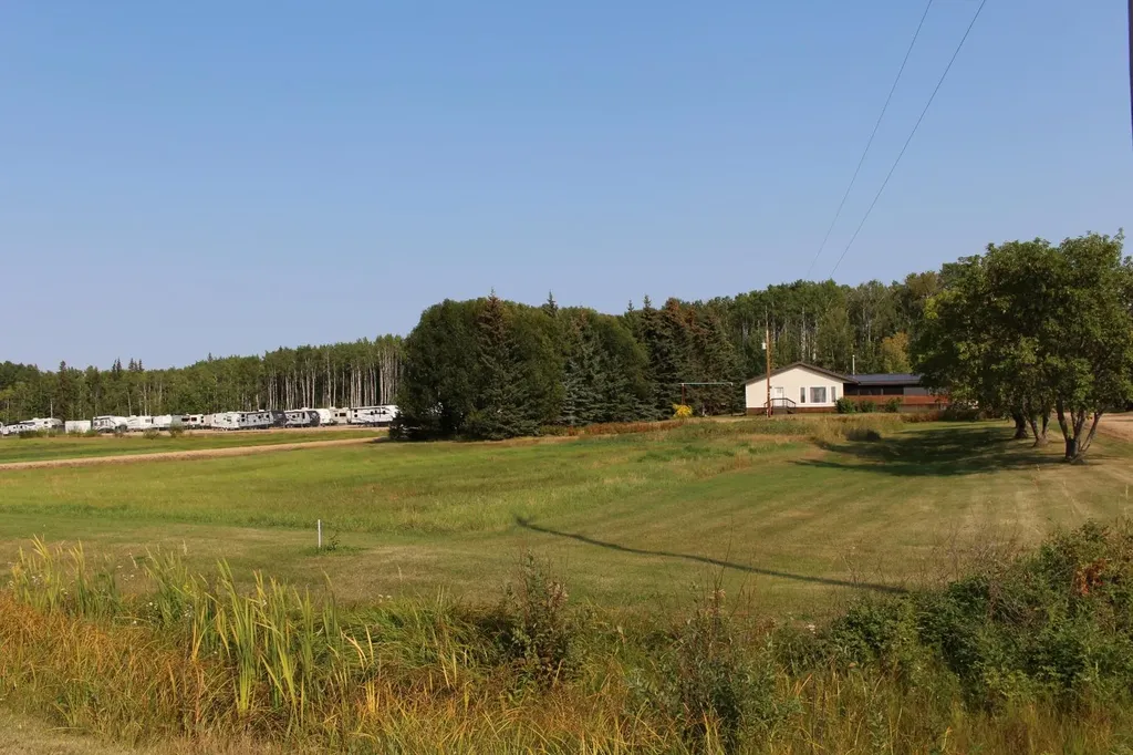 702041 Rge Road 172 Breynat AB T0A 3M0