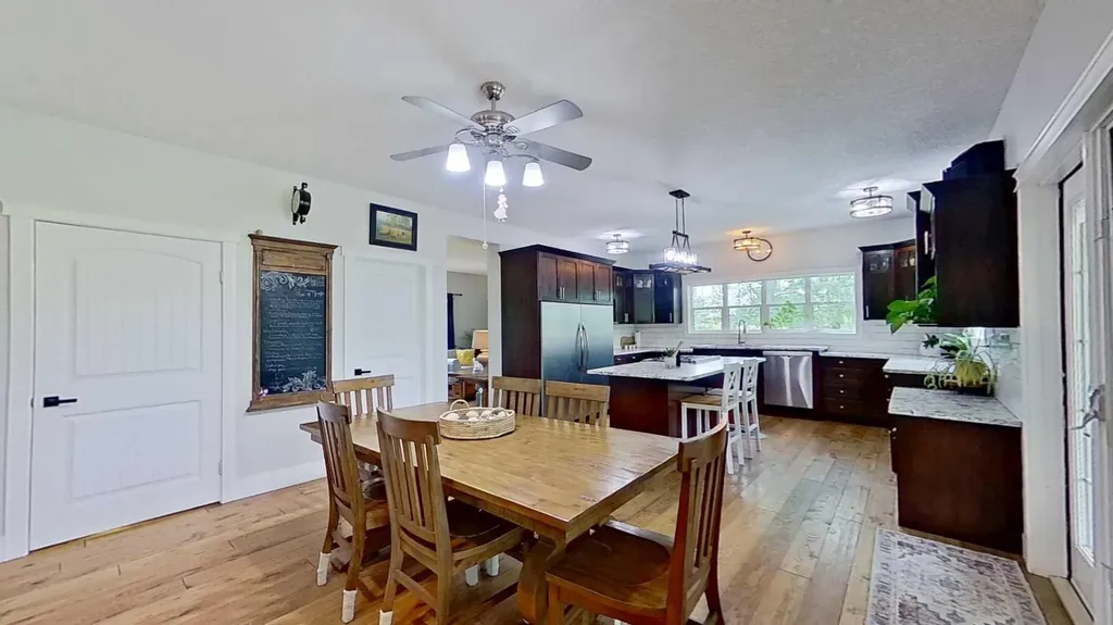 33049 Range Road 12 Rural Mountain View County AB T4H 4N3
