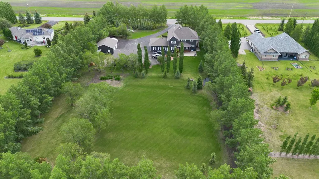 33049 Range Road 12 Rural Mountain View County AB T4H 4N3