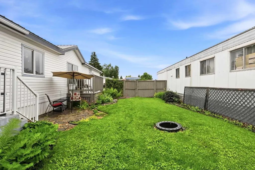 5029 34 Street Red Deer AB T4N 0P4