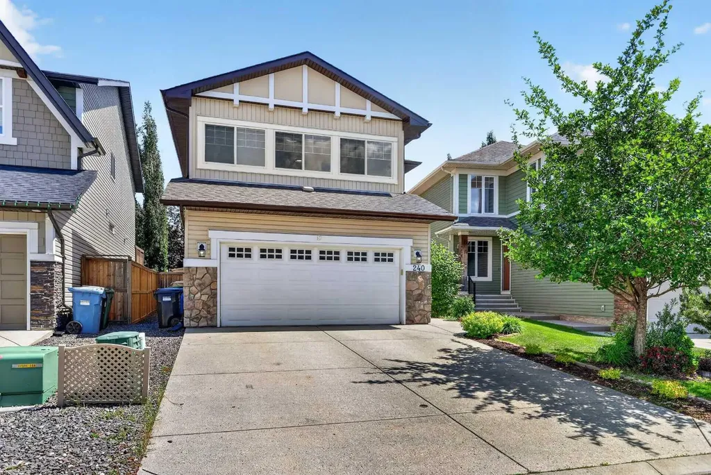 240 Auburn Glen Manor SE Calgary AB T3M 0L2