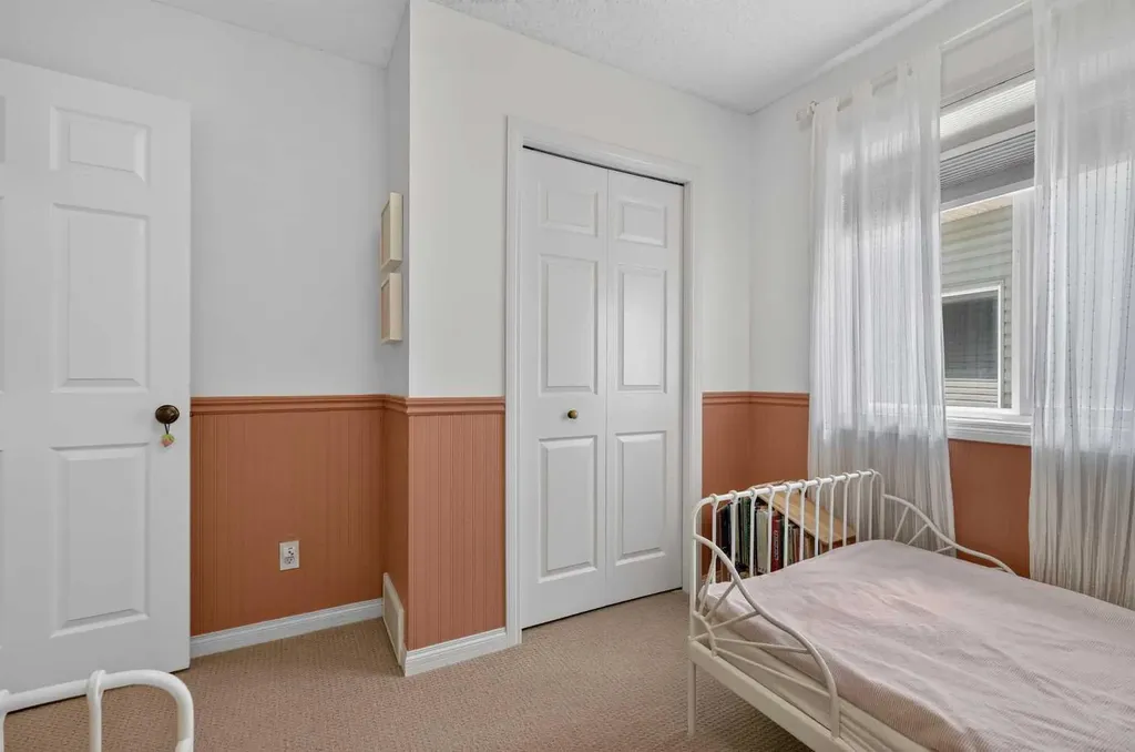 240 Auburn Glen Manor SE Calgary AB T3M 0L2