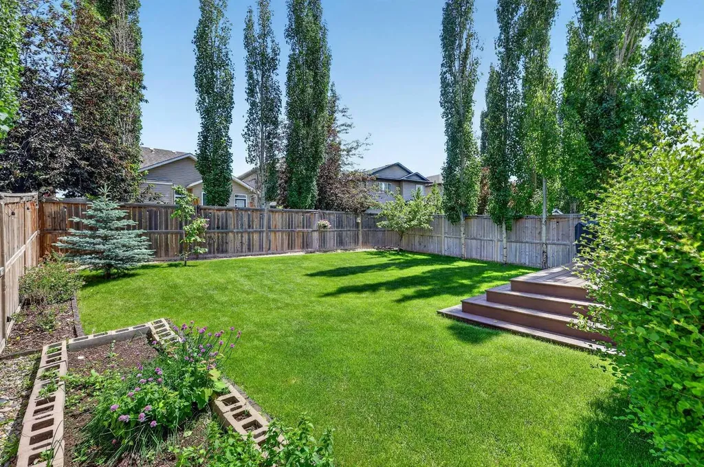 240 Auburn Glen Manor SE Calgary AB T3M 0L2