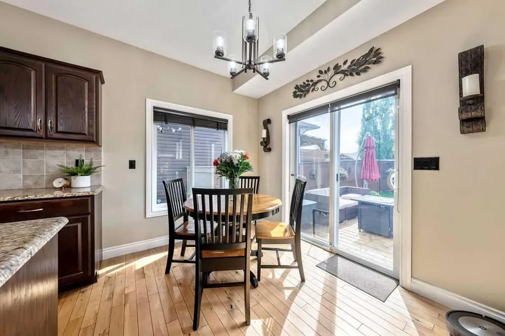 709 3 Street SW Diamond Valley AB T0L 0H0