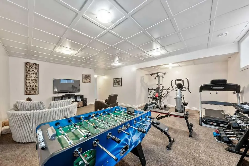 709 3 Street SW Diamond Valley AB T0L 0H0