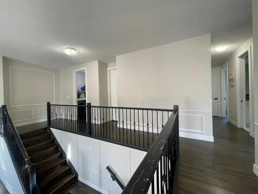 220 Carringham Road NW Calgary AB T3P 1V4