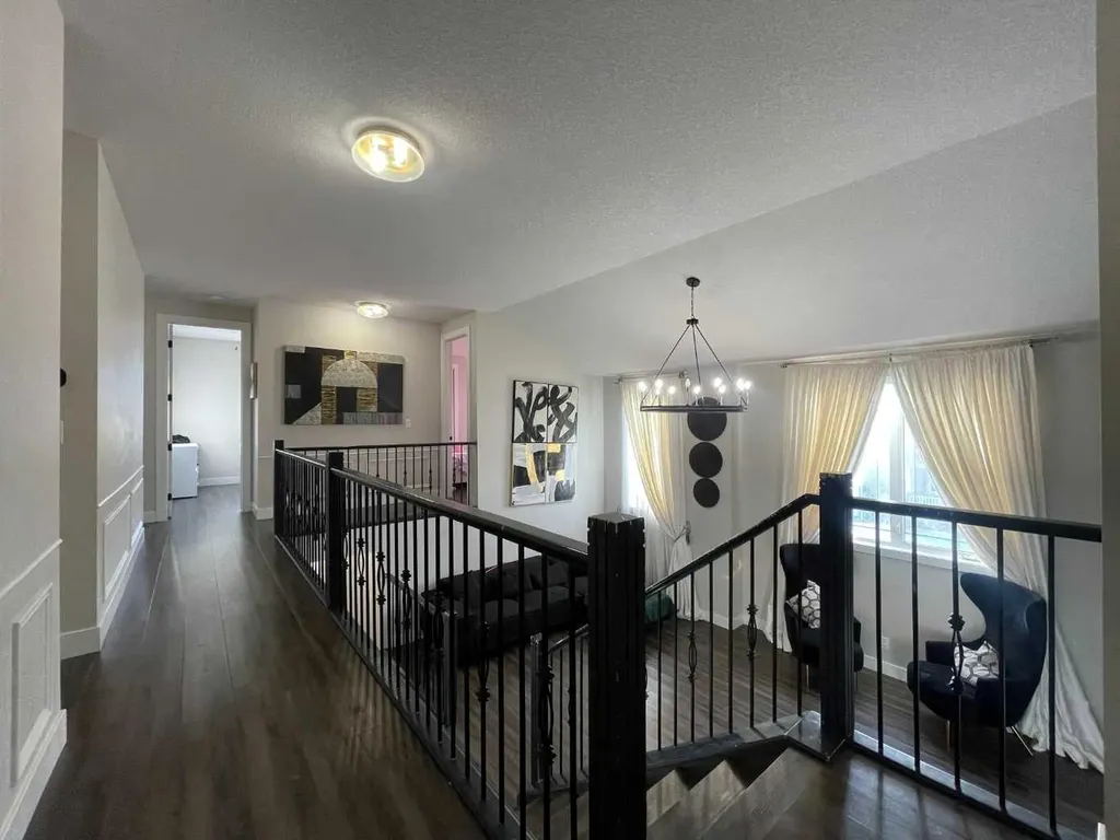 220 Carringham Road NW Calgary AB T3P 1V4