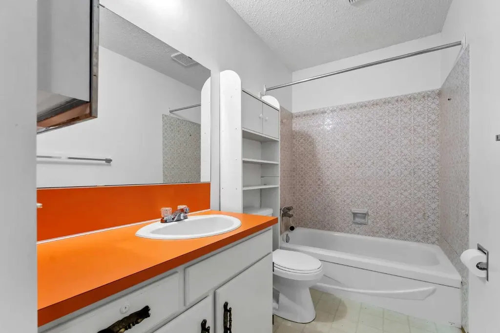 13 Rossland Place SE Medicine Hat AB T1B 1Z8