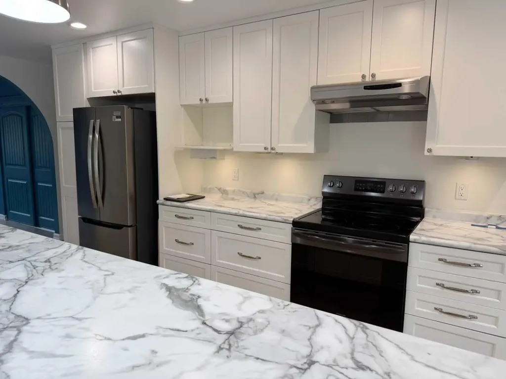 5709 57 Avenue Rocky Mountain House AB T4T1A2