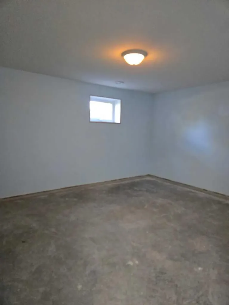 5709 57 Avenue Rocky Mountain House AB T4T1A2