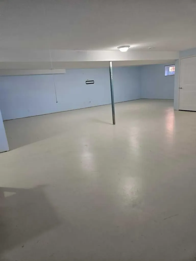 5709 57 Avenue Rocky Mountain House AB T4T1A2