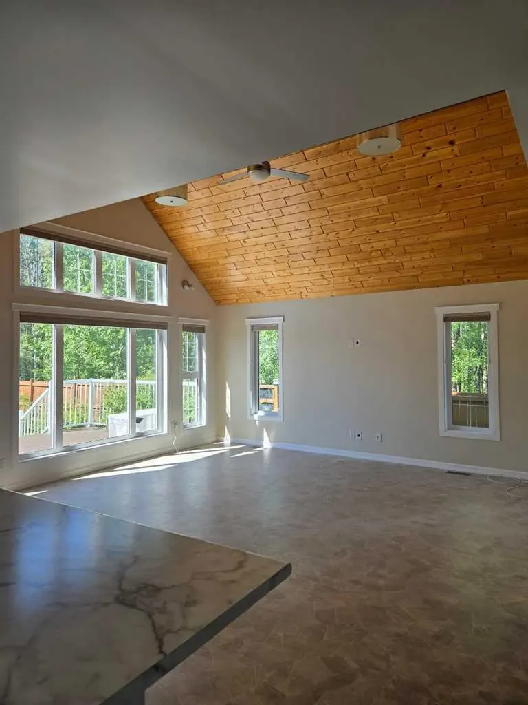 5709 57 Avenue Rocky Mountain House AB T4T1A2