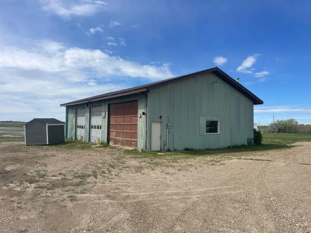 151025 Highway 542 Rural Newell County Of AB T1R1B5