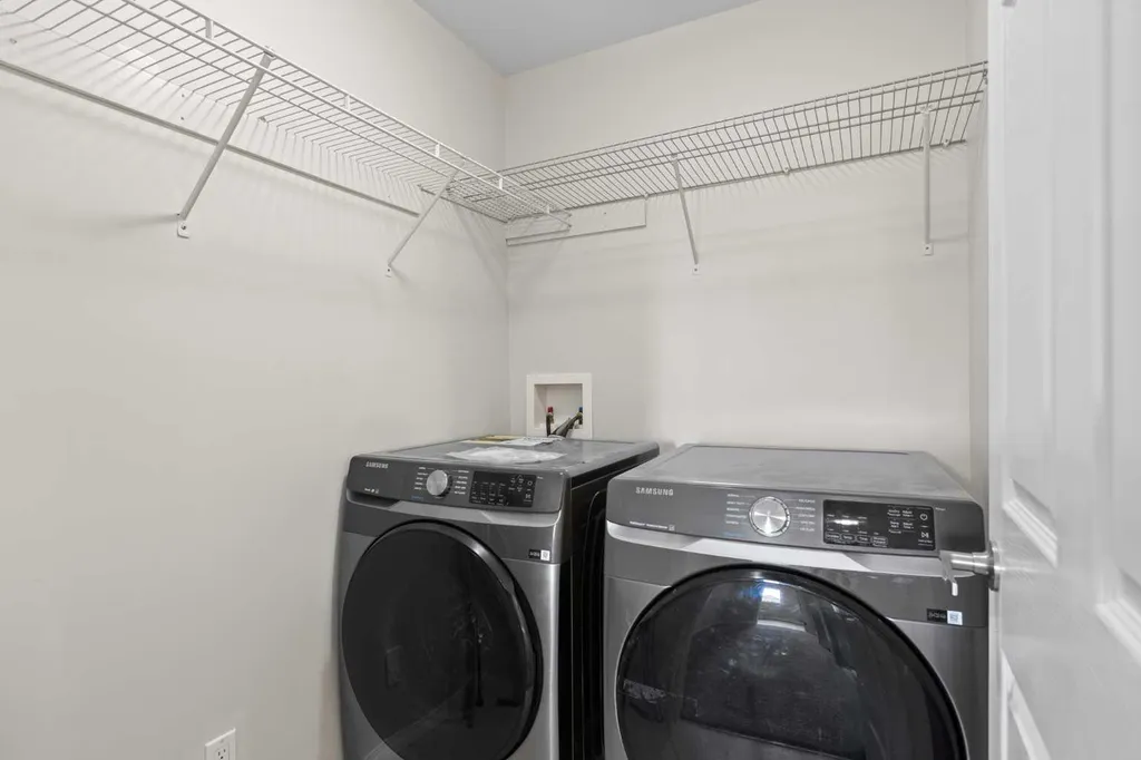 137 Windridge Road SW Airdrie AB T4B 2R4