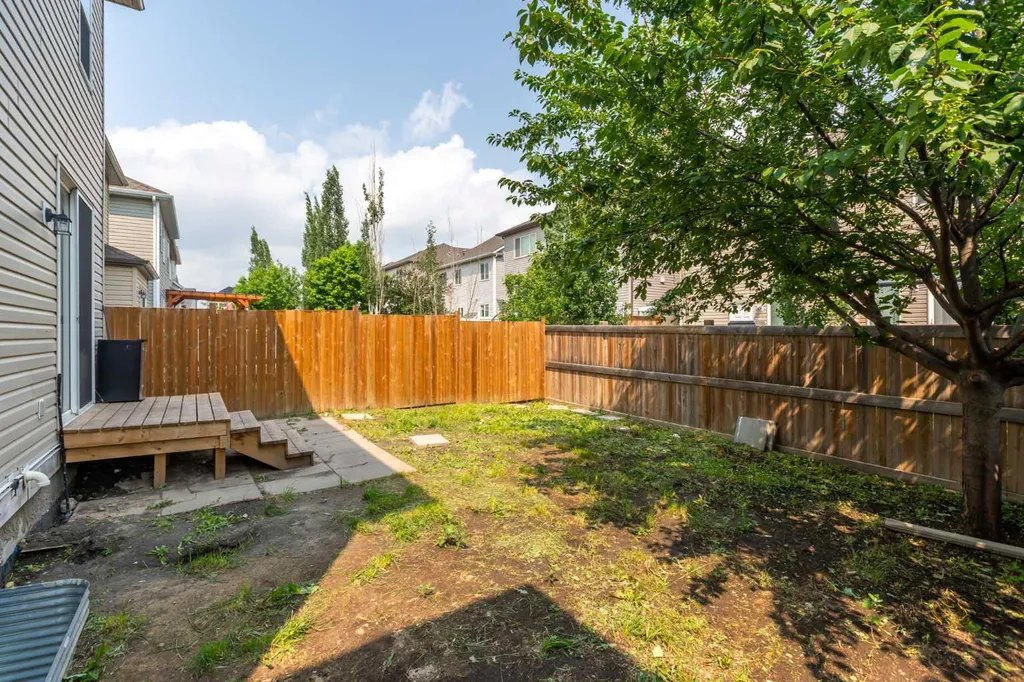 137 Windridge Road SW Airdrie AB T4B 2R4