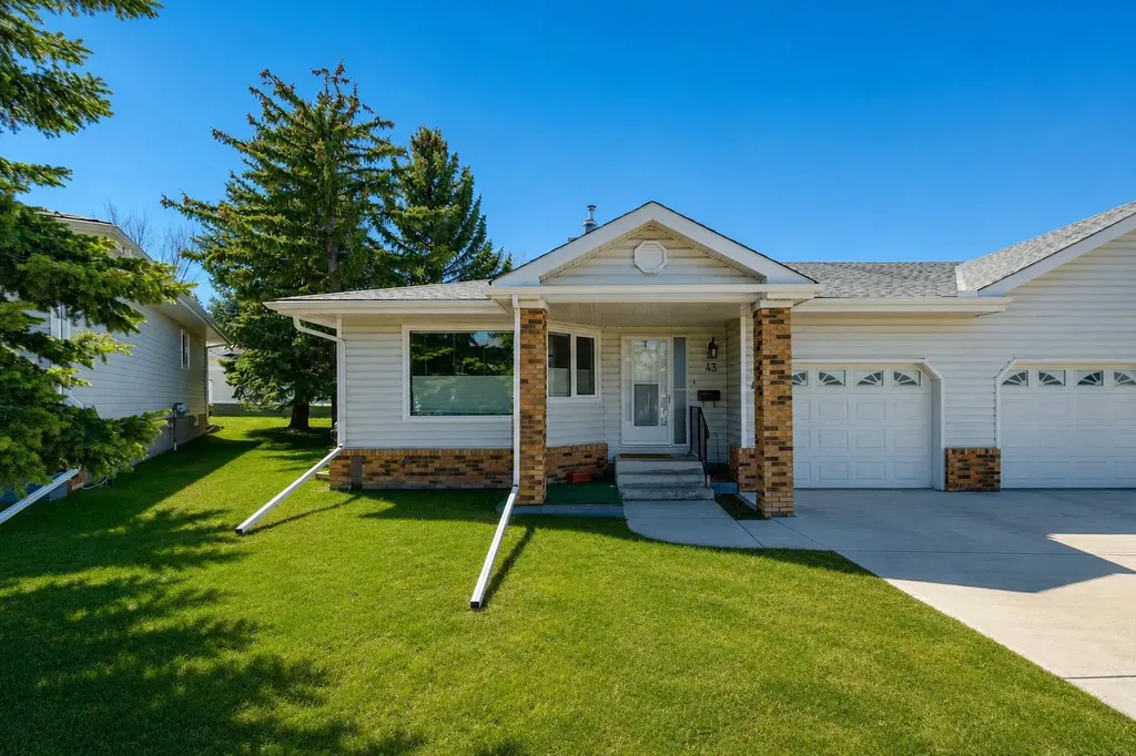 43 Macewan Park Heights NW Calgary AB T3K 3W6