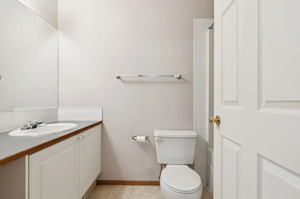 133 Chaparral Point SE Calgary AB T2X 3M8