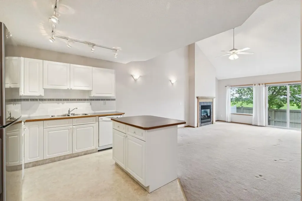 133 Chaparral Point SE Calgary AB T2X 3M8