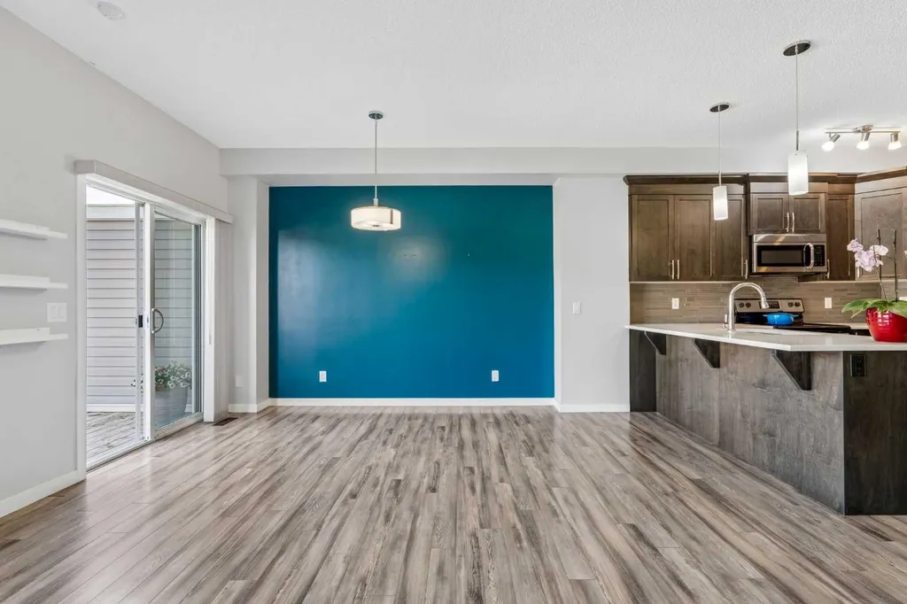549 Hillcrest Road SW Airdrie AB T4B4H6