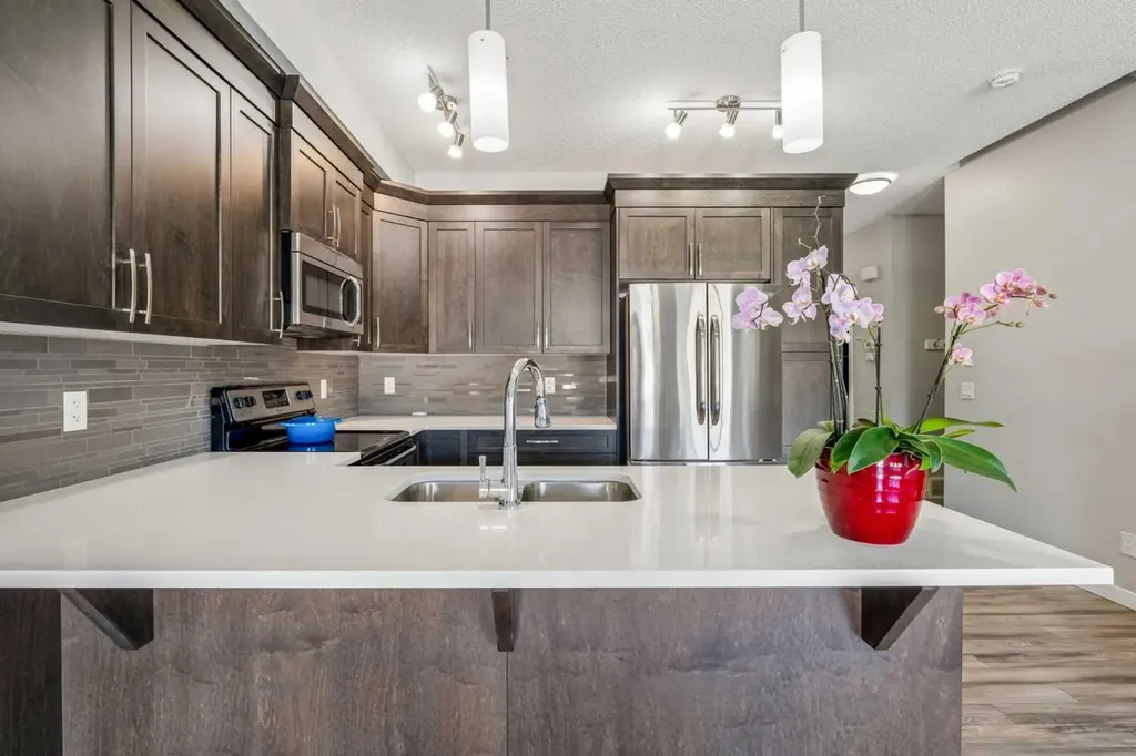 549 Hillcrest Road SW Airdrie AB T4B4H6