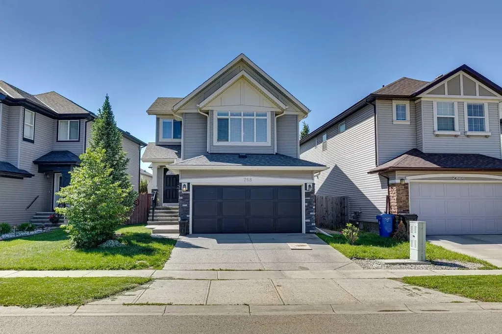 768 New Brighton Drive SE Calgary AB T2Z0Z8