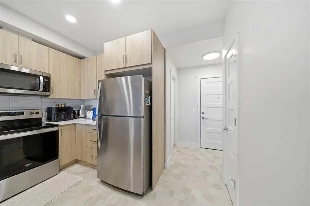 55 Wolf Hollow Crescent SE Calgary AB T2X 5K9