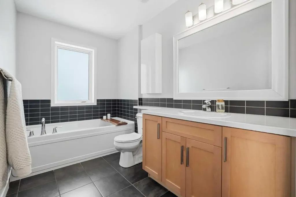 144 Copperstone Terrace SE Calgary AB T2Z0J5
