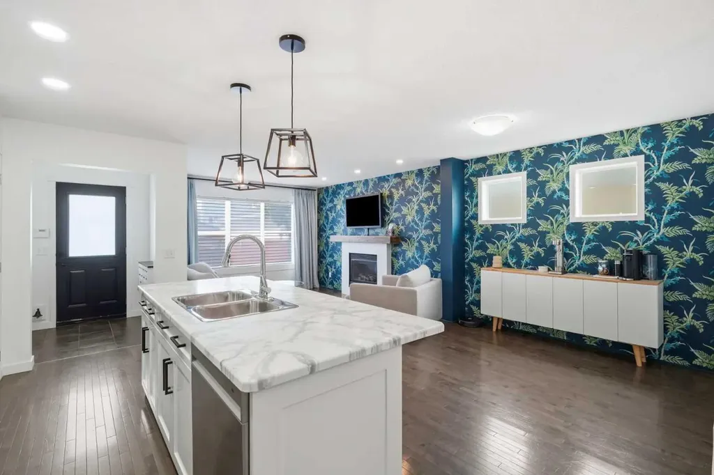 144 Copperstone Terrace SE Calgary AB T2Z0J5