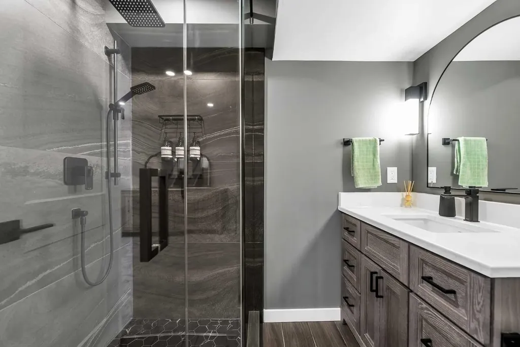 474 78 Avenue NE Calgary AB T2K 4Z9