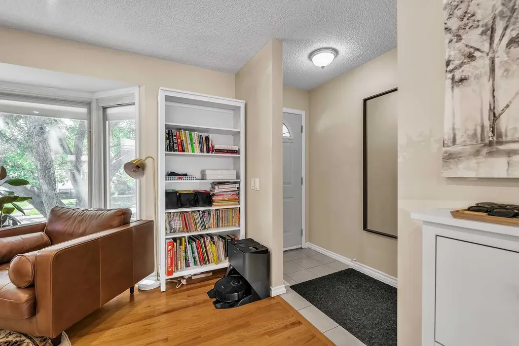 474 78 Avenue NE Calgary AB T2K 4Z9