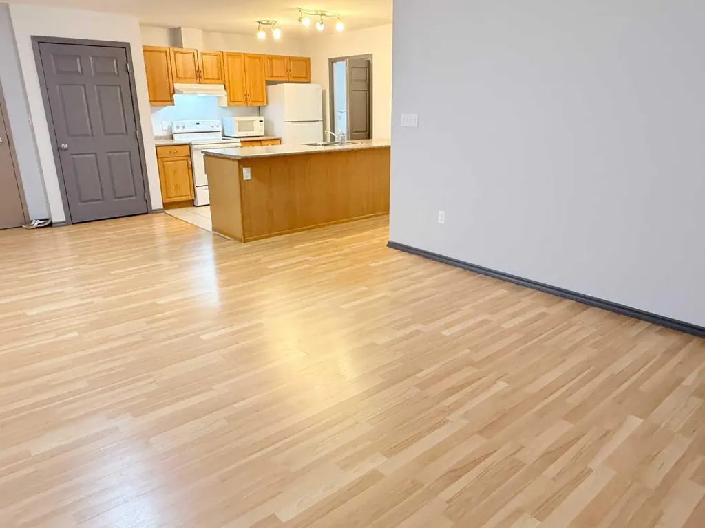 6608 42 Street Lloydminster AB T9V 1M8