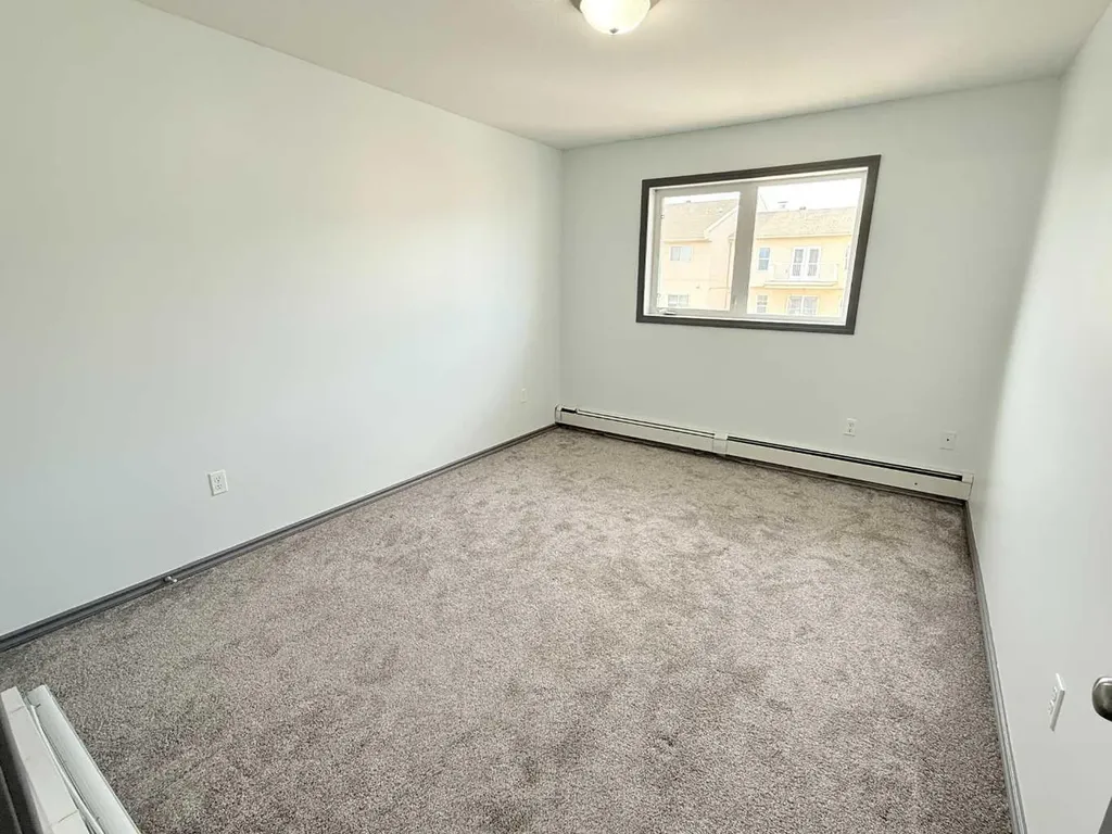 6608 42 Street Lloydminster AB T9V 1M8