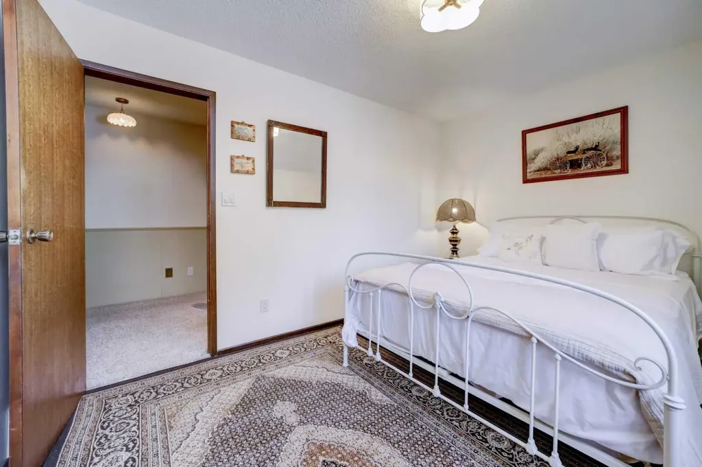 1070 Geddes Avenue Pincher Creek AB T0K 1W0