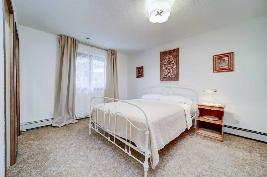 1070 Geddes Avenue Pincher Creek AB T0K 1W0