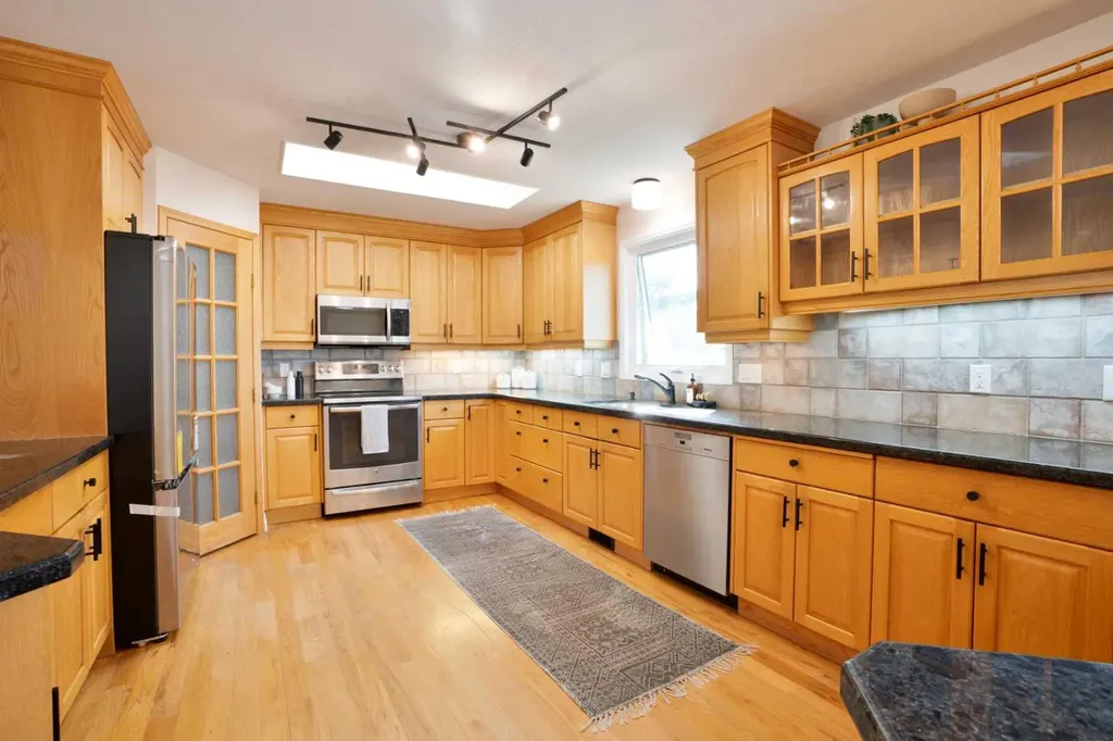 111 Temple Crescent W Lethbridge AB T1K 4T3