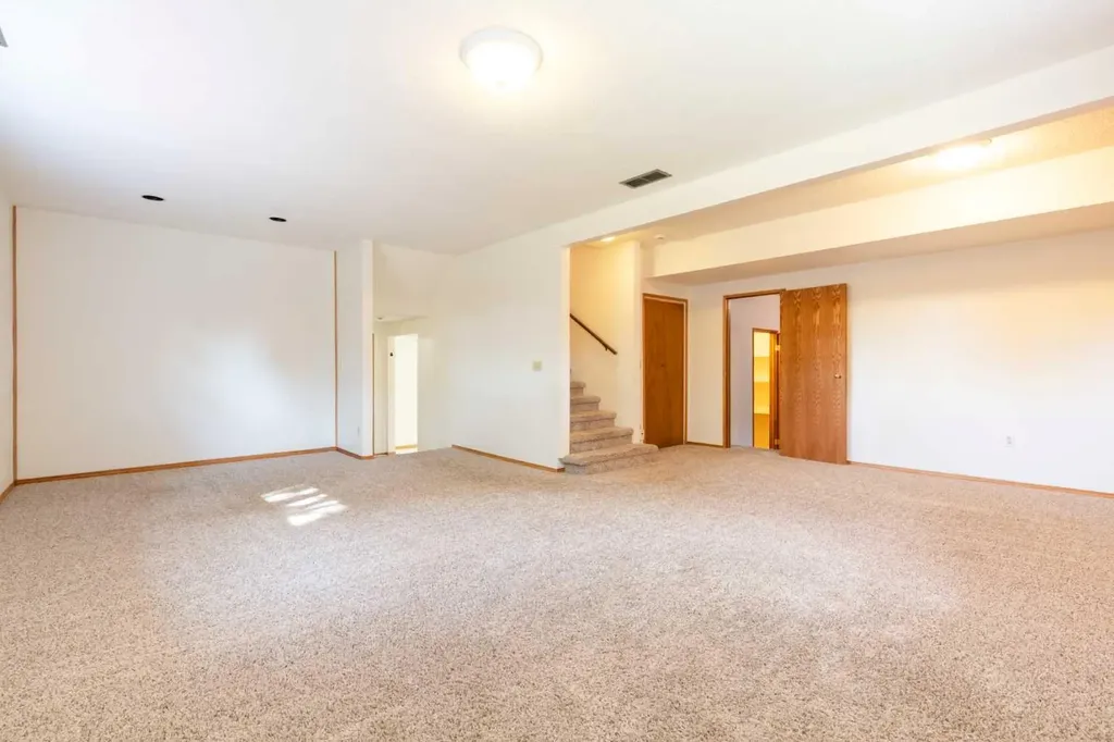 111 Temple Crescent W Lethbridge AB T1K 4T3