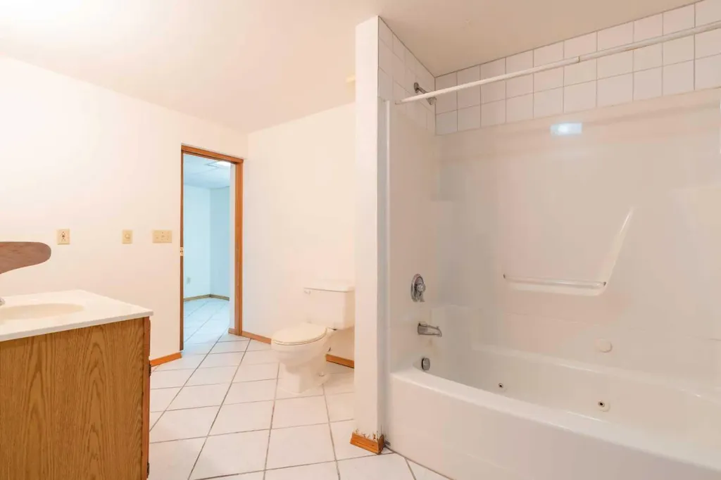 111 Temple Crescent W Lethbridge AB T1K 4T3