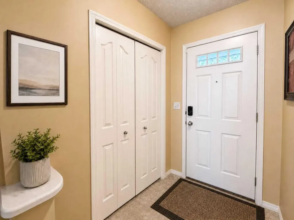 156 Canoe Drive SW Airdrie AB T4B2Z3